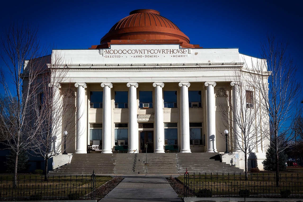 california courthouse